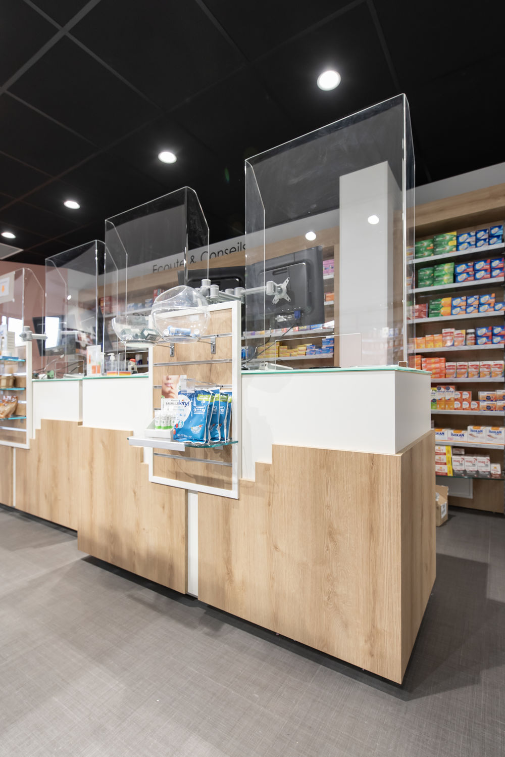 pharmacie chevalon-int-13